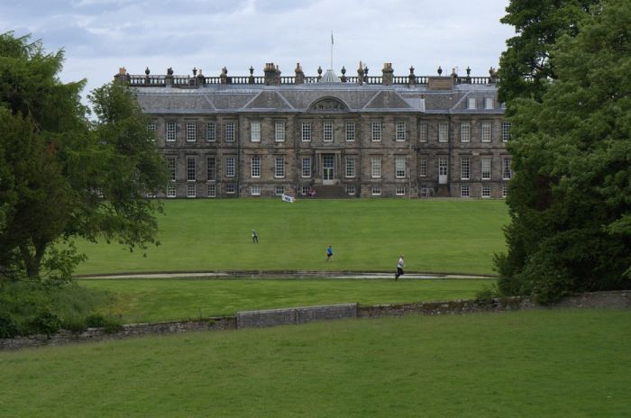Hopetoun House from the west