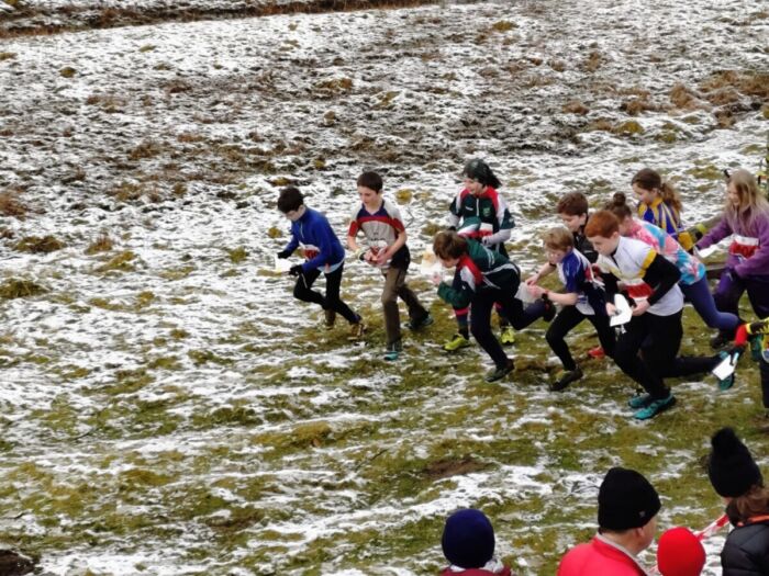 mini relay mass start